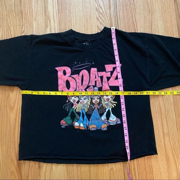Bratz dolls black tshirt - Picture 4 of 7